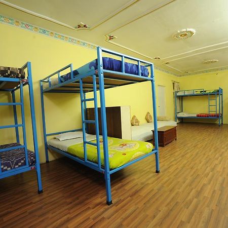 Hotel Himalaya Yoga カトマンズ エクステリア 写真