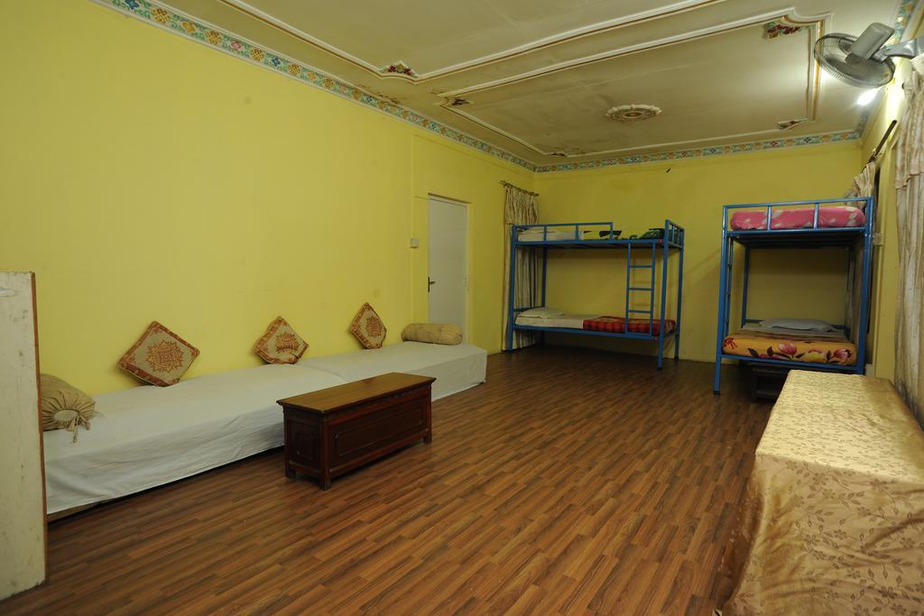 Hotel Himalaya Yoga カトマンズ エクステリア 写真