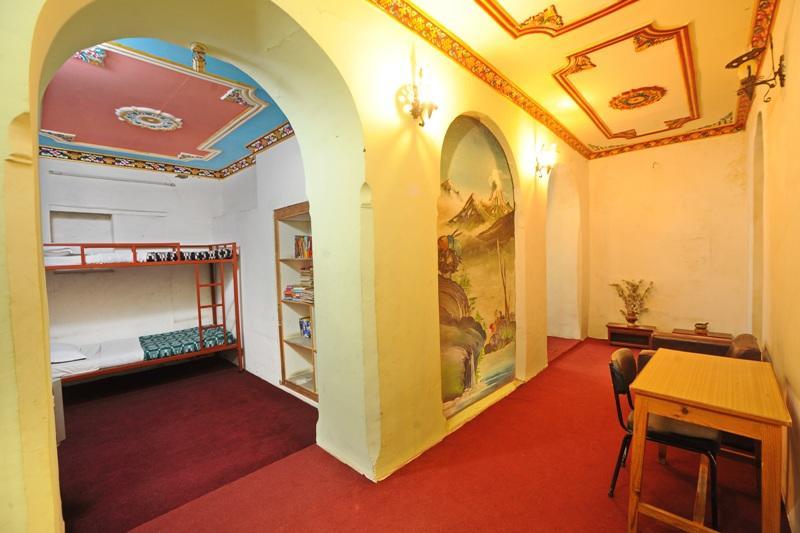 Hotel Himalaya Yoga カトマンズ エクステリア 写真