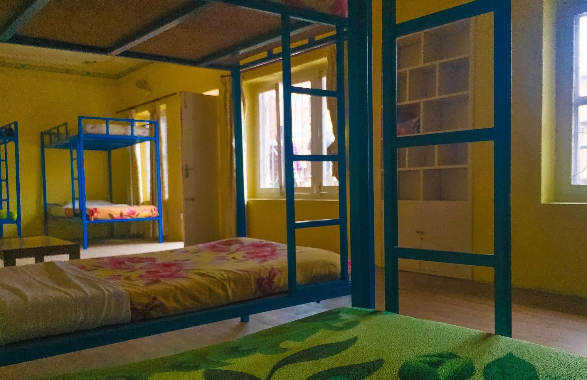 Hotel Himalaya Yoga カトマンズ エクステリア 写真